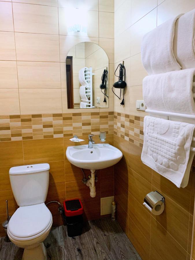 Hotel Fortuna إلفيف المظهر الخارجي الصورة