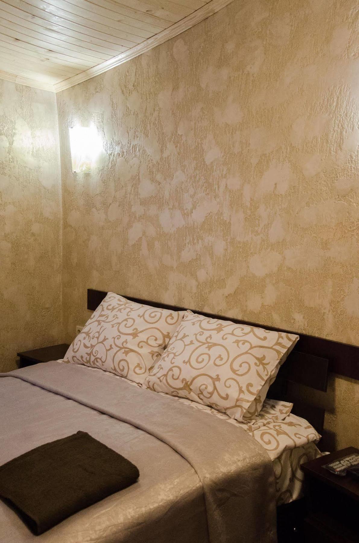 Hotel Fortuna إلفيف المظهر الخارجي الصورة