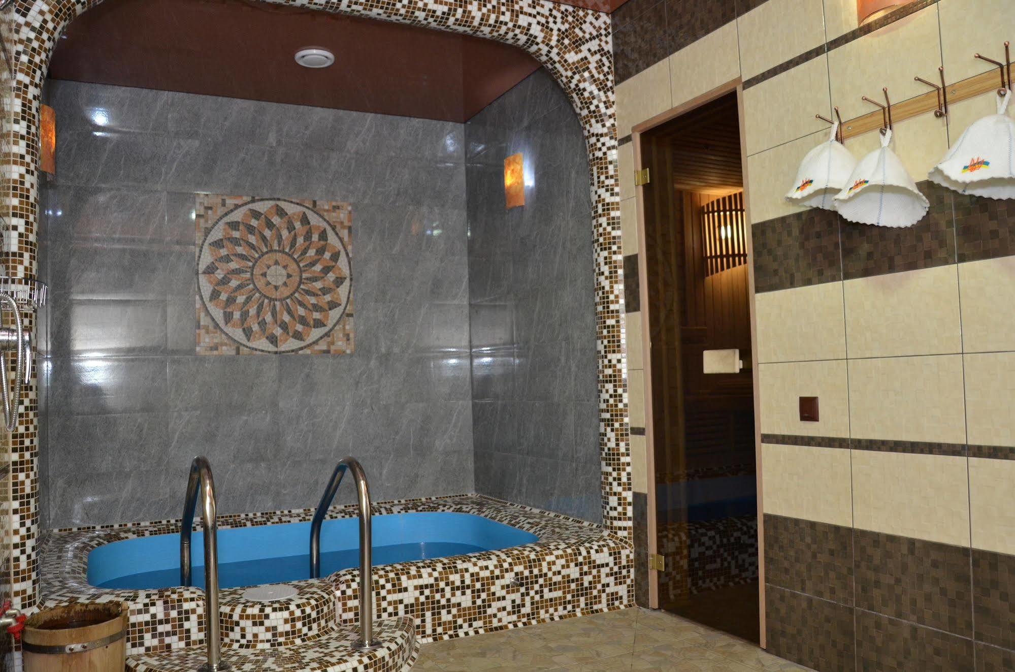 Hotel Fortuna إلفيف المظهر الخارجي الصورة