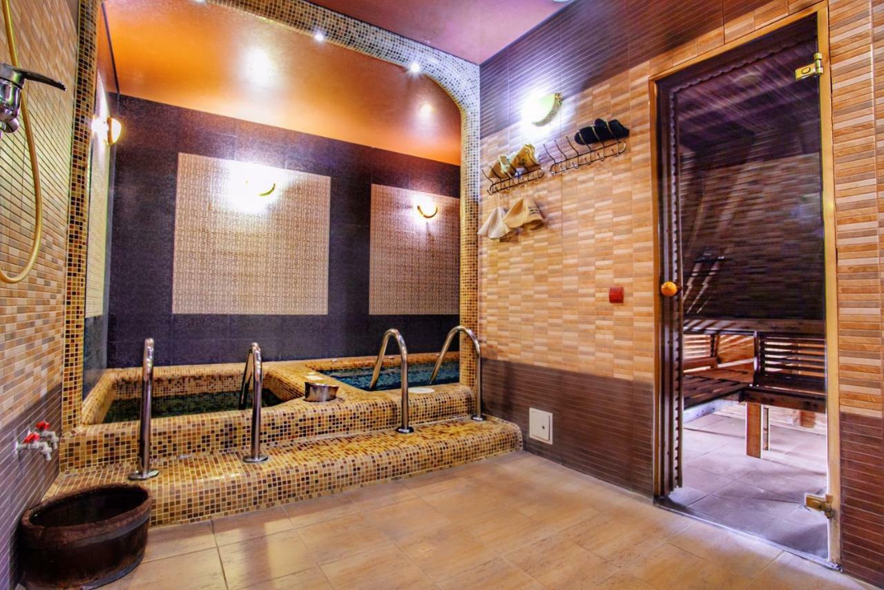 Hotel Fortuna إلفيف المظهر الخارجي الصورة