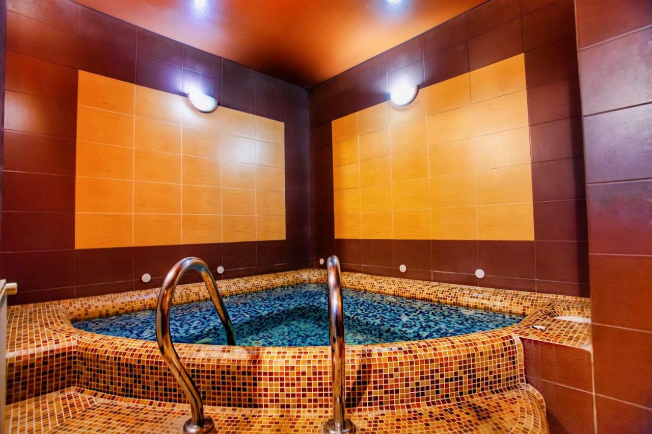 Hotel Fortuna إلفيف المظهر الخارجي الصورة